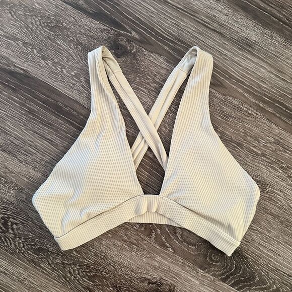 ALO Yoga Other - Alo Yoga Sports Bra